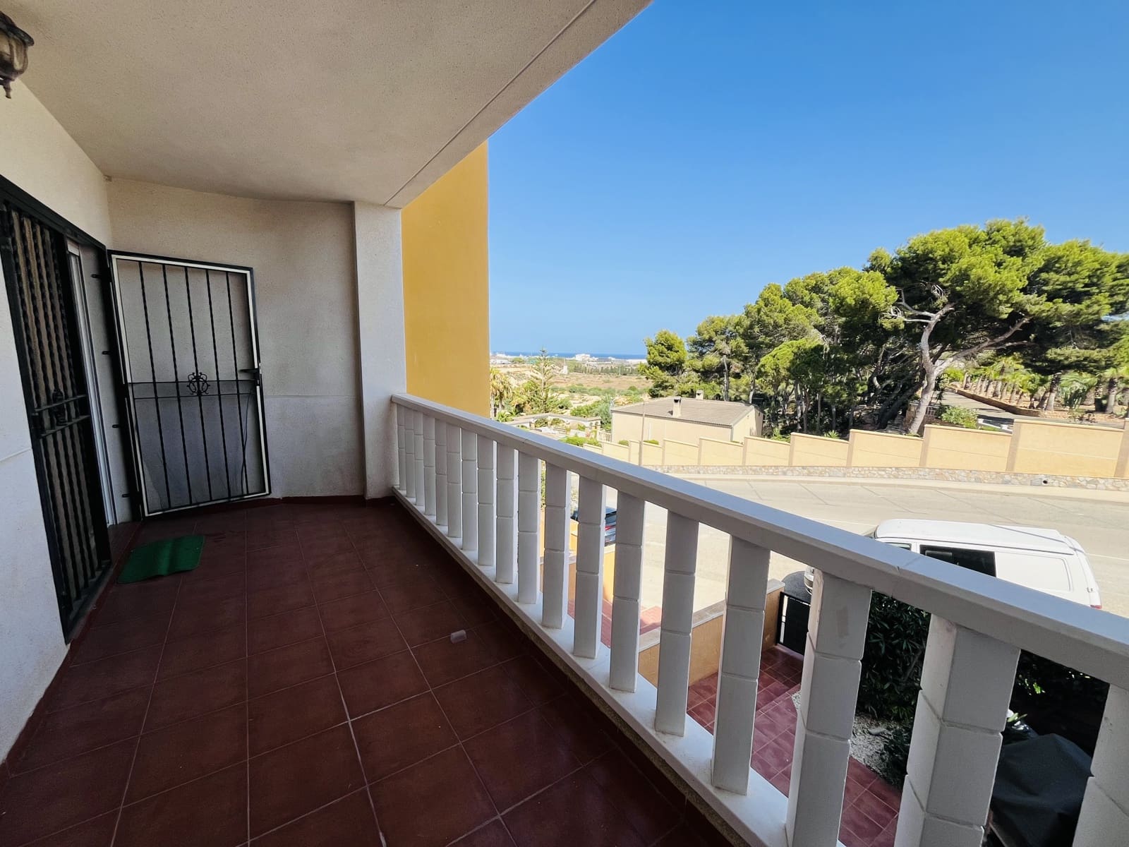 2 bedroom Apartment for sale in Orihuela with pool - € 128,000 (Ref: 9188929)