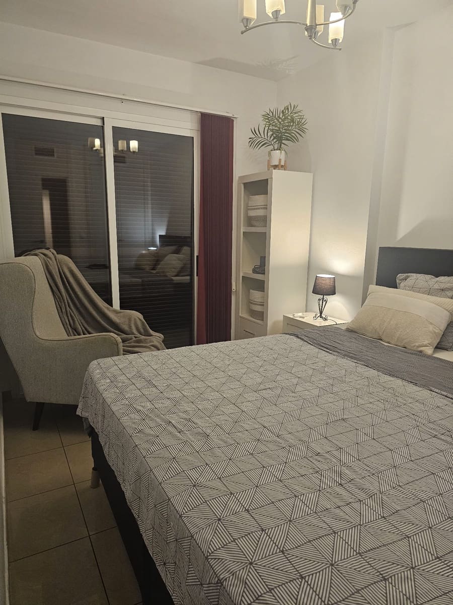 2 quarto Apartamento para venda em Playa Flamenca com piscina garagem - 210 000 € (Ref: 9607015)