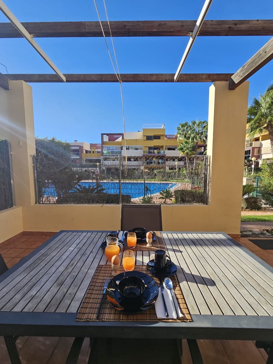 2 quarto Apartamento para venda em Playa Flamenca com piscina garagem - 210 000 € (Ref: 9607015)