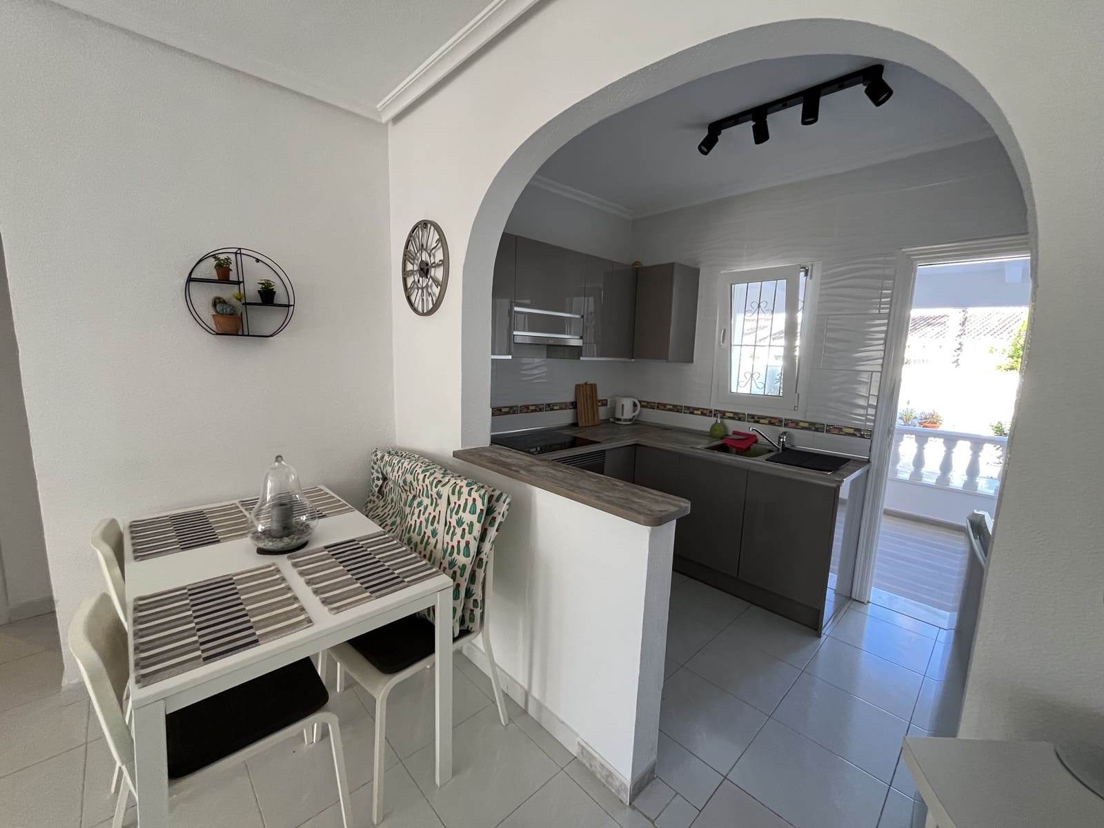 2 soveværelse Bungalow til salg i Orihuela Costa - € 179.500 (Ref: 9622332)