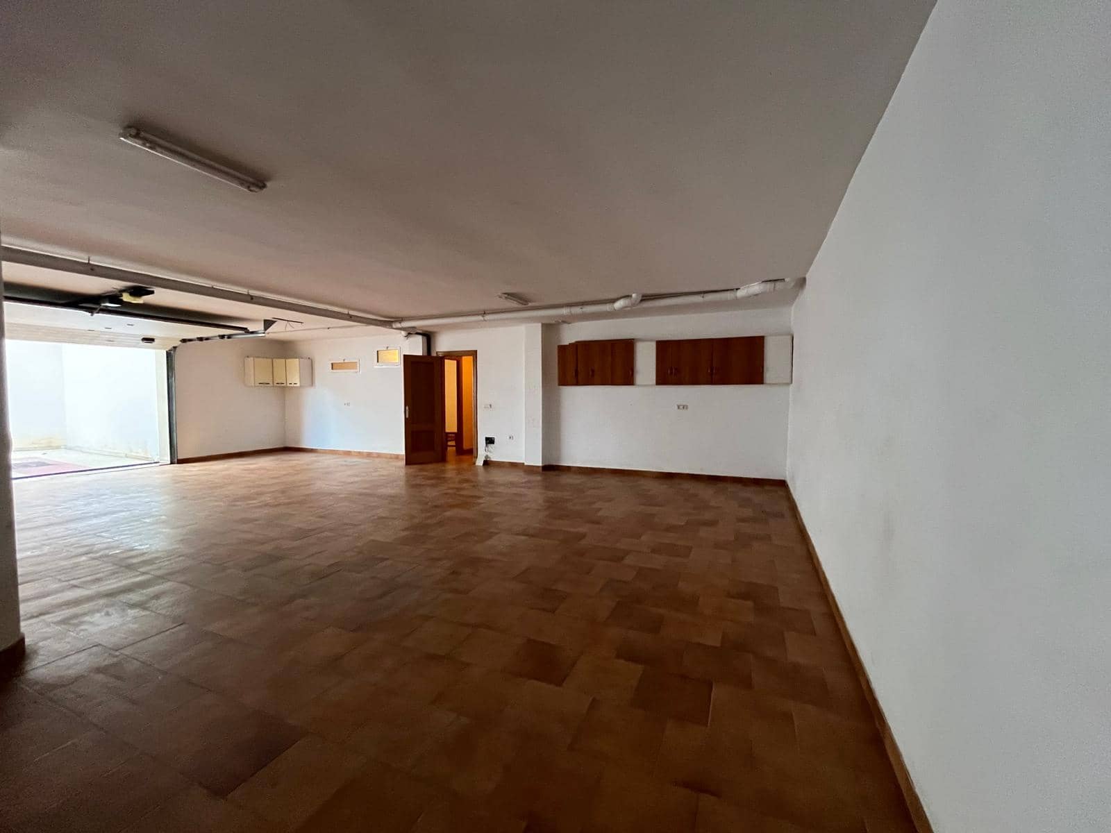 6 bedroom Villa for sale in Aguadulce (Almeria) with garage - € 550,000 (Ref: 9735064)