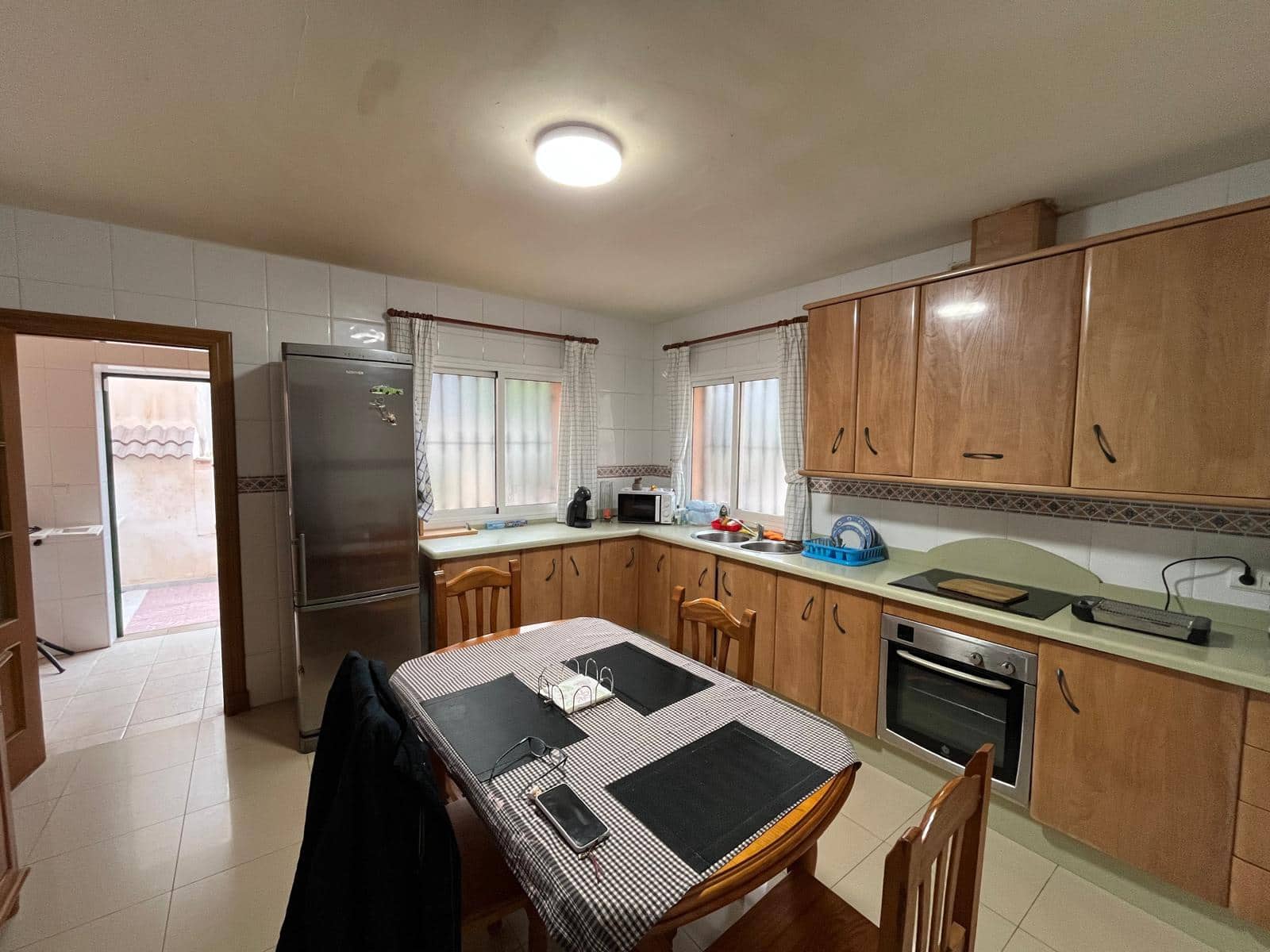 6 bedroom Villa for sale in Aguadulce (Almeria) with garage - € 550,000 (Ref: 9735064)