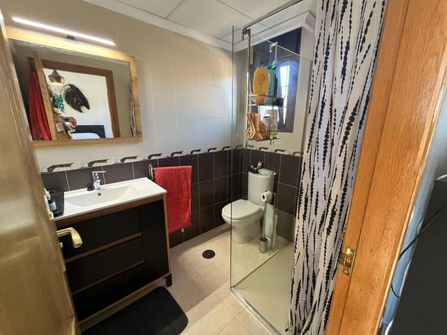 Bungalow de 3 habitaciones en San Miguel de Salinas en venta con piscina - 243.000 € (Ref: 9737060)