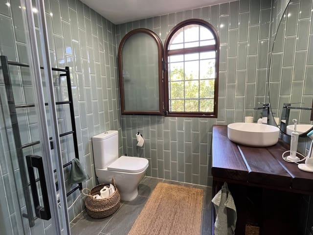 6 sypialnia Finka/Dom wiejski na sprzedaż w Torrellano, Elche / Elx z basenem garażem - 620 000 € (Ref: 9763290)