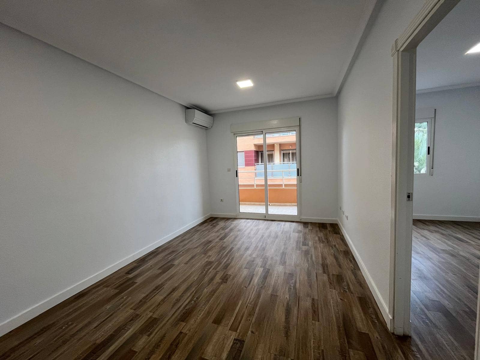 2 bedroom Apartment for sale in San Miguel de Salinas with pool - € 110,000 (Ref: 9840873)