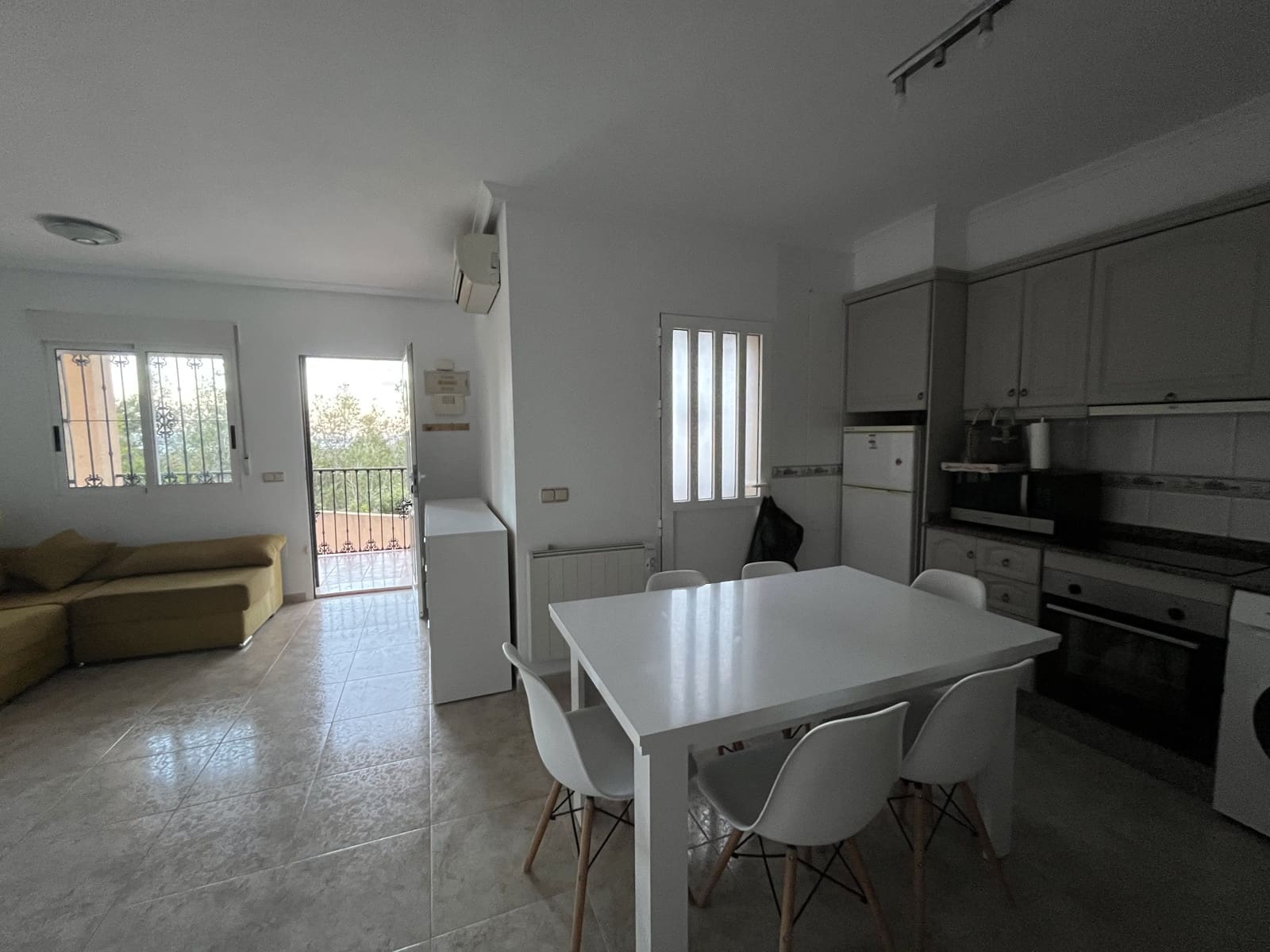 3 bedroom Bungalow for sale in Orihuela Costa with pool - € 219,000 (Ref: 9888687)