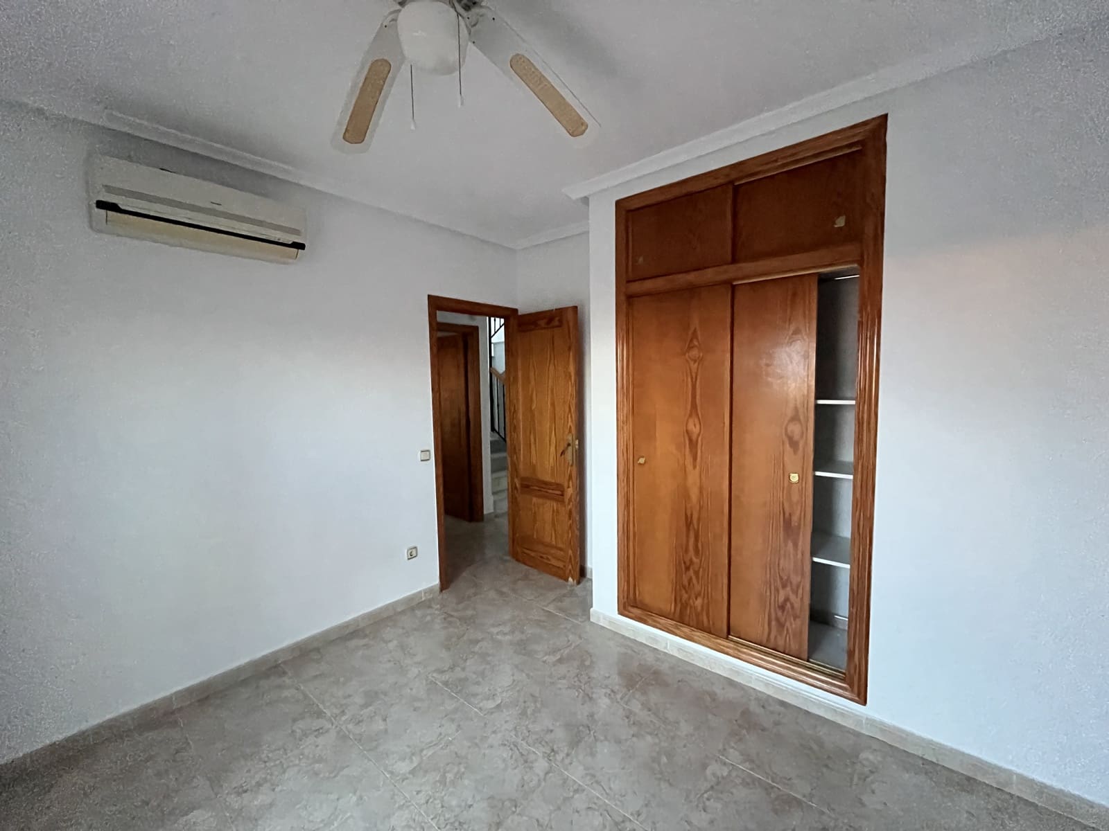 3 bedroom Bungalow for sale in Orihuela Costa with pool - € 219,000 (Ref: 9888687)