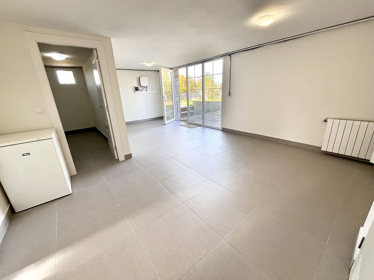 6 bedroom Villa for sale in Gijon with garage - € 960,000 (Ref: 8142992)