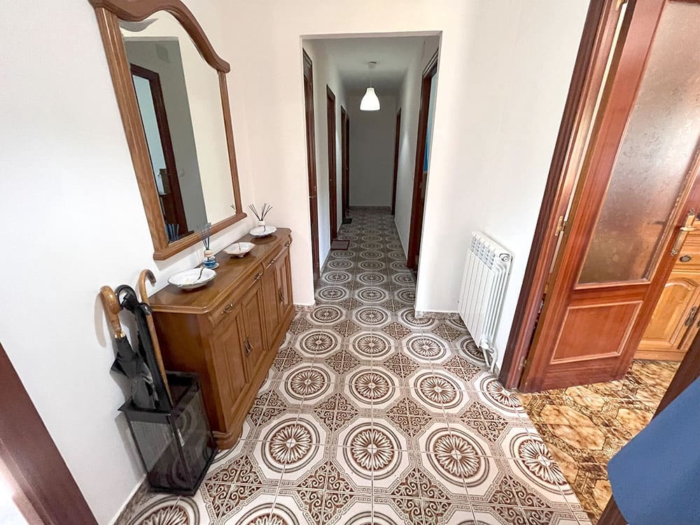 4 bedroom Townhouse for sale in Ribadesella with garage - € 300,000 (Ref: 8373984)