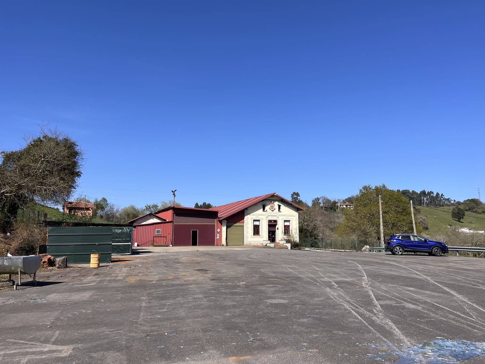 Virksomhed til salg i Ribadesella med garage - € 300.000 (Ref: 8977082)