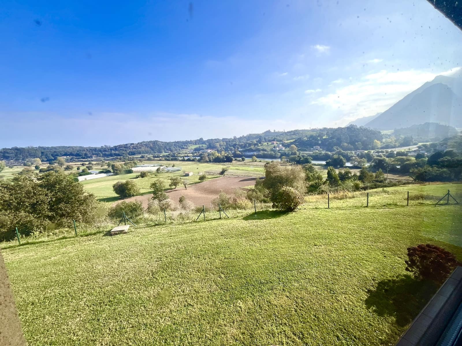 5 bedroom Villa for sale in Ribadesella with garage - € 430,000 (Ref: 9383192)