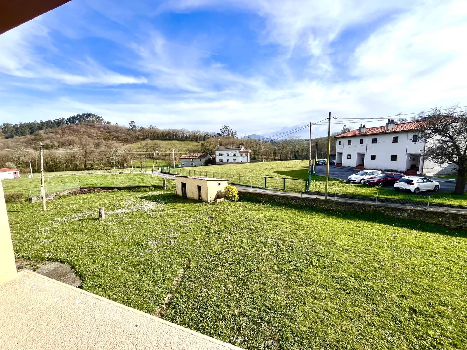 4 bedroom Townhouse for sale in Sariego - € 300,000 (Ref: 9747062)