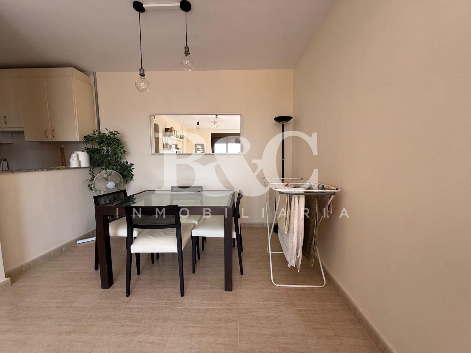 2 makuuhuone Huoneisto myytävänä paikassa Aguilas mukana uima-altaan 
autotalli - 145 000 € (Ref: 9509712)