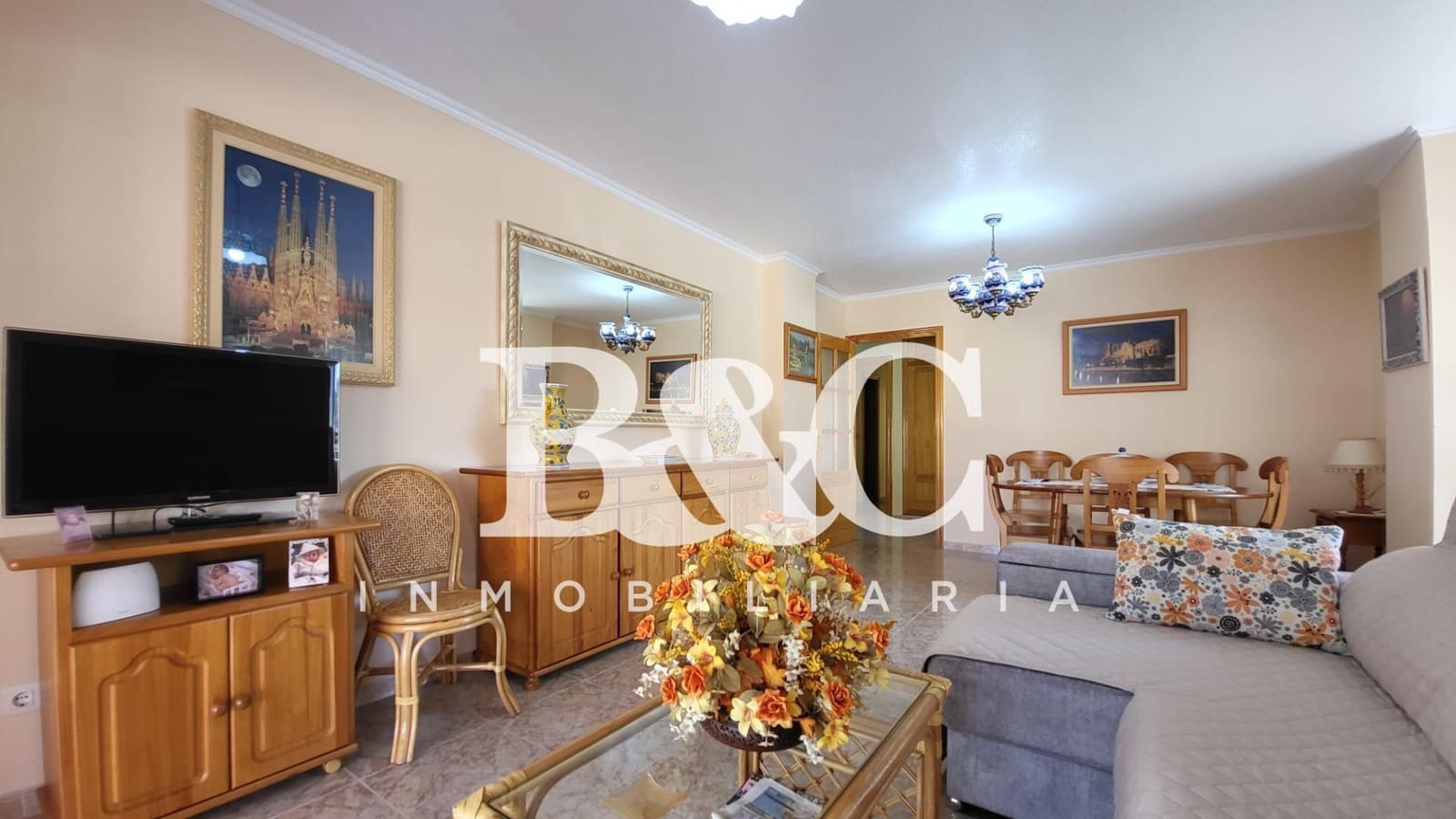 3 makuuhuone Asunto myytävänä paikassa Aguilas mukana uima-altaan 
autotalli - 279 000 € (Ref: 9509715)