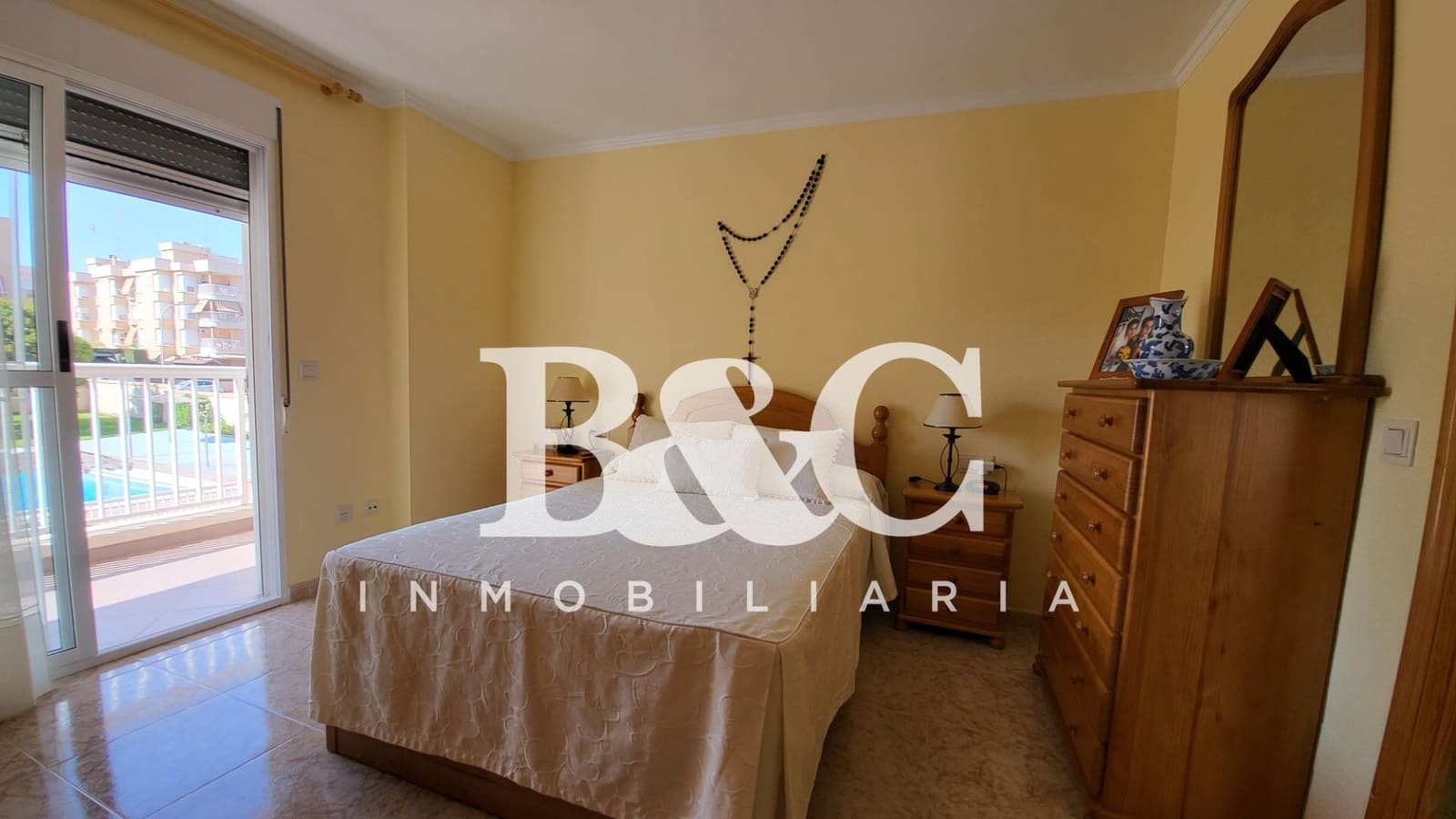 3 makuuhuone Asunto myytävänä paikassa Aguilas mukana uima-altaan 
autotalli - 279 000 € (Ref: 9509715)