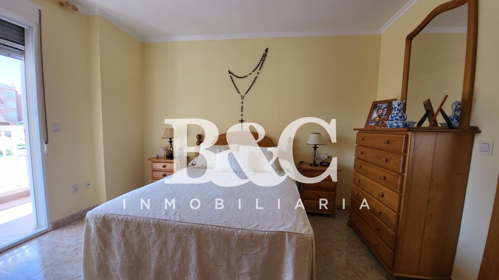 3 makuuhuone Asunto myytävänä paikassa Aguilas mukana uima-altaan 
autotalli - 279 000 € (Ref: 9509715)