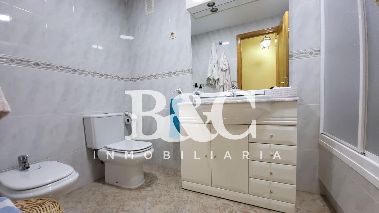 3 makuuhuone Asunto myytävänä paikassa Aguilas mukana uima-altaan 
autotalli - 279 000 € (Ref: 9509715)