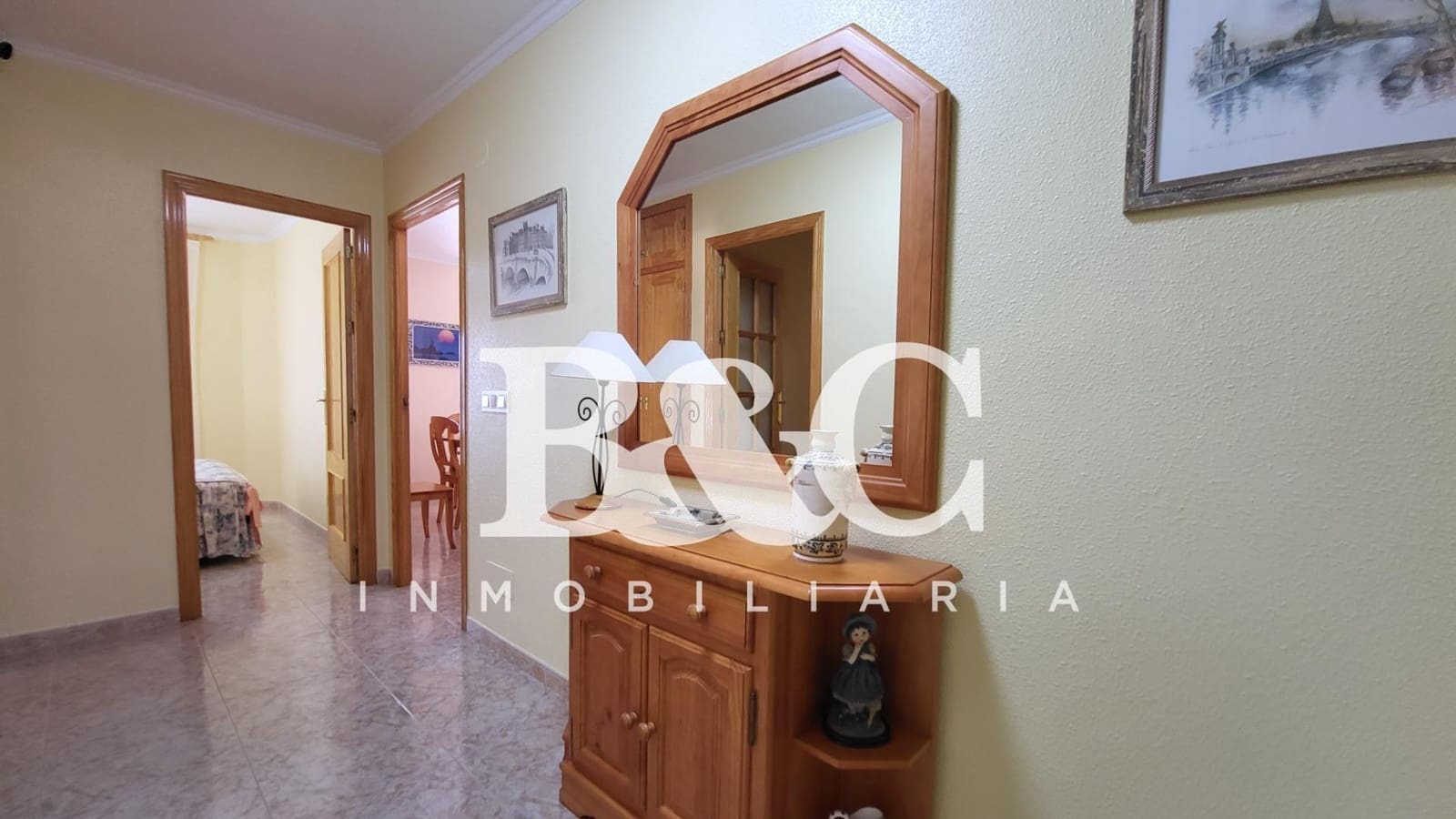 3 makuuhuone Asunto myytävänä paikassa Aguilas mukana uima-altaan 
autotalli - 279 000 € (Ref: 9509715)