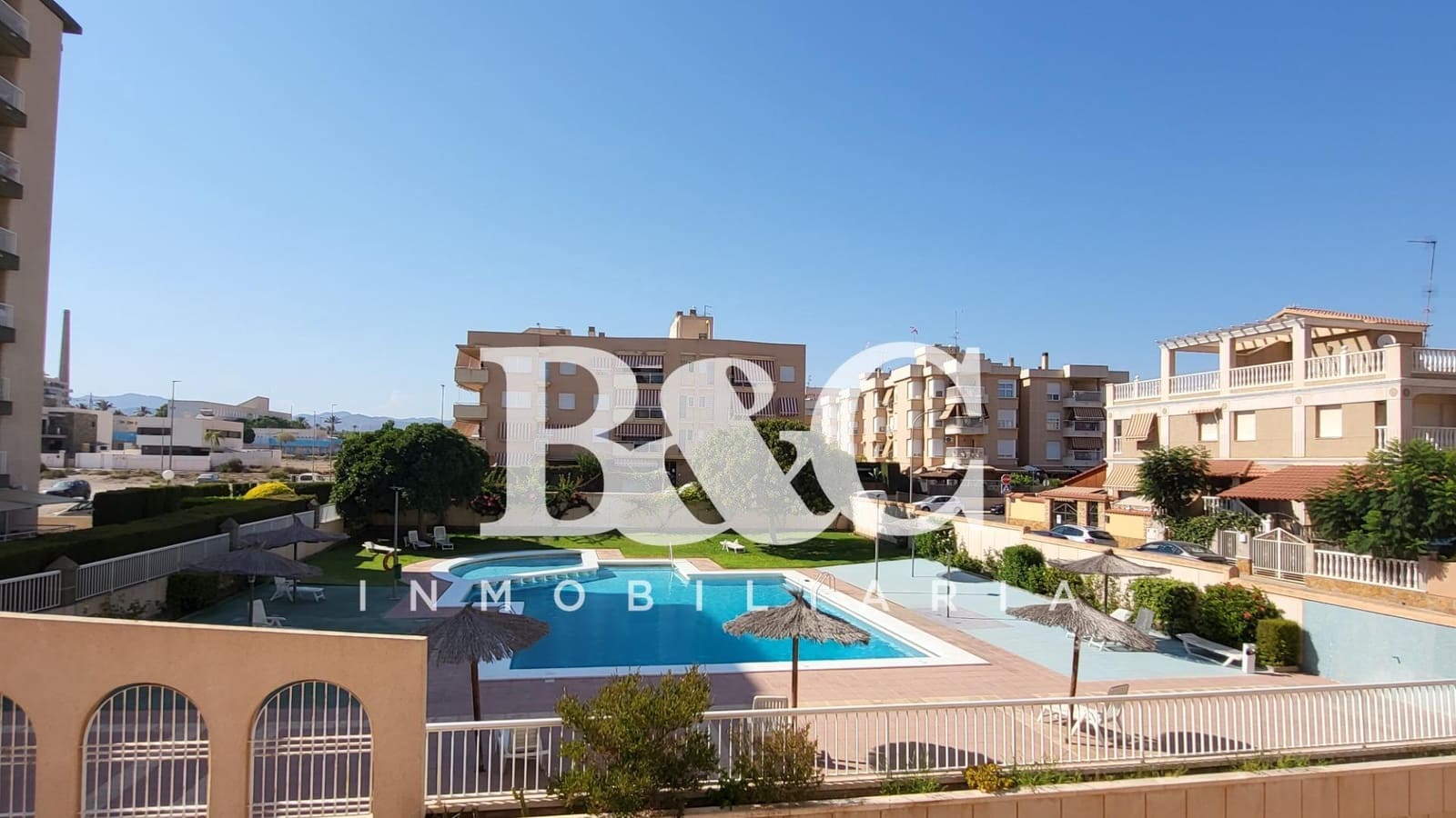 3 makuuhuone Asunto myytävänä paikassa Aguilas mukana uima-altaan 
autotalli - 279 000 € (Ref: 9509715)