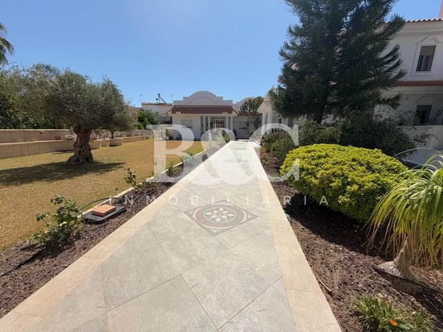 3 soverom Villa til salgs i Calabardina, Aguilas med svømmebasseng - € 1 200 000 (Ref: 9509716)