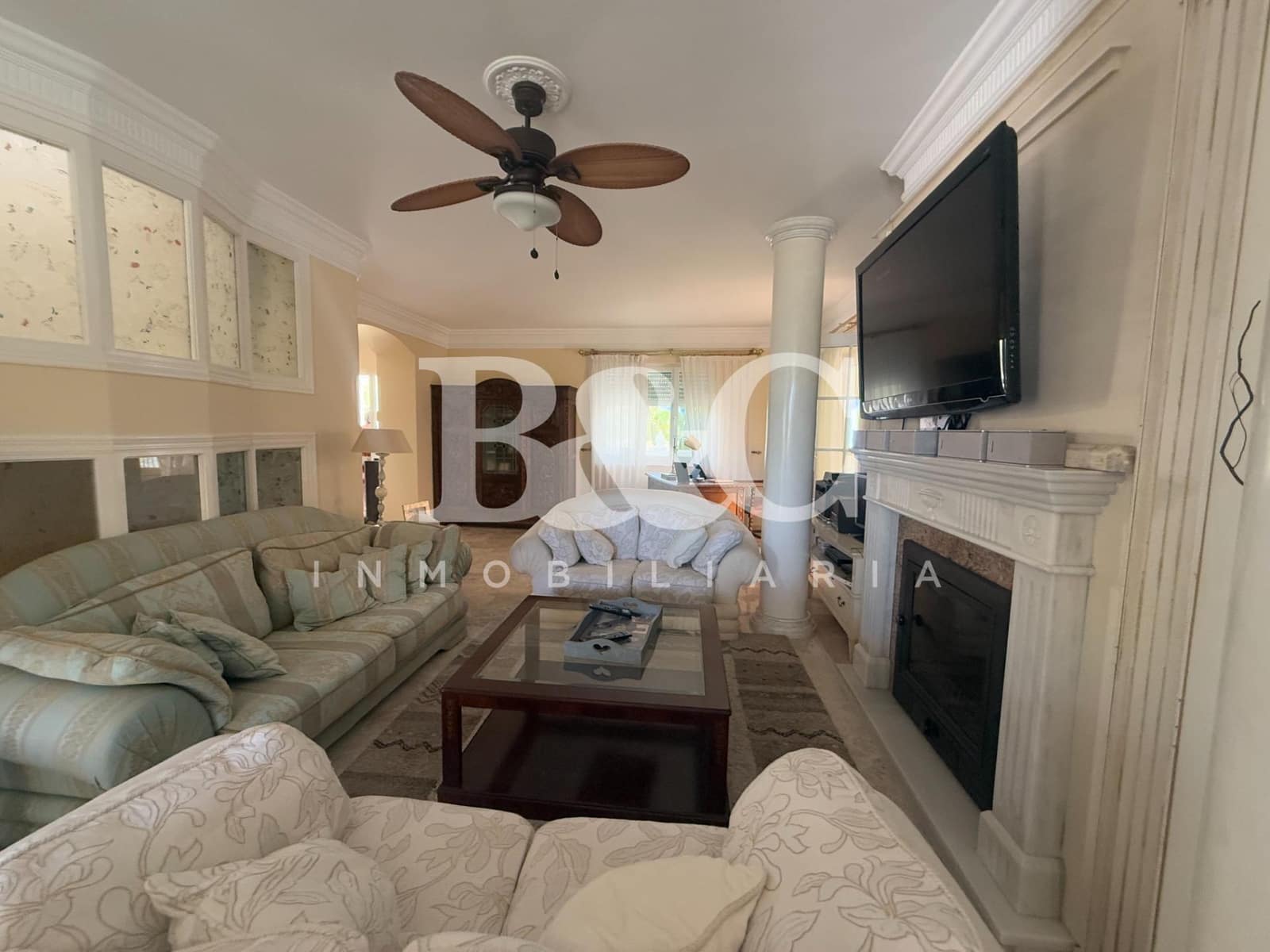 3 bedroom Villa for sale in Calabardina with pool - € 1,200,000 (Ref: 9509716)