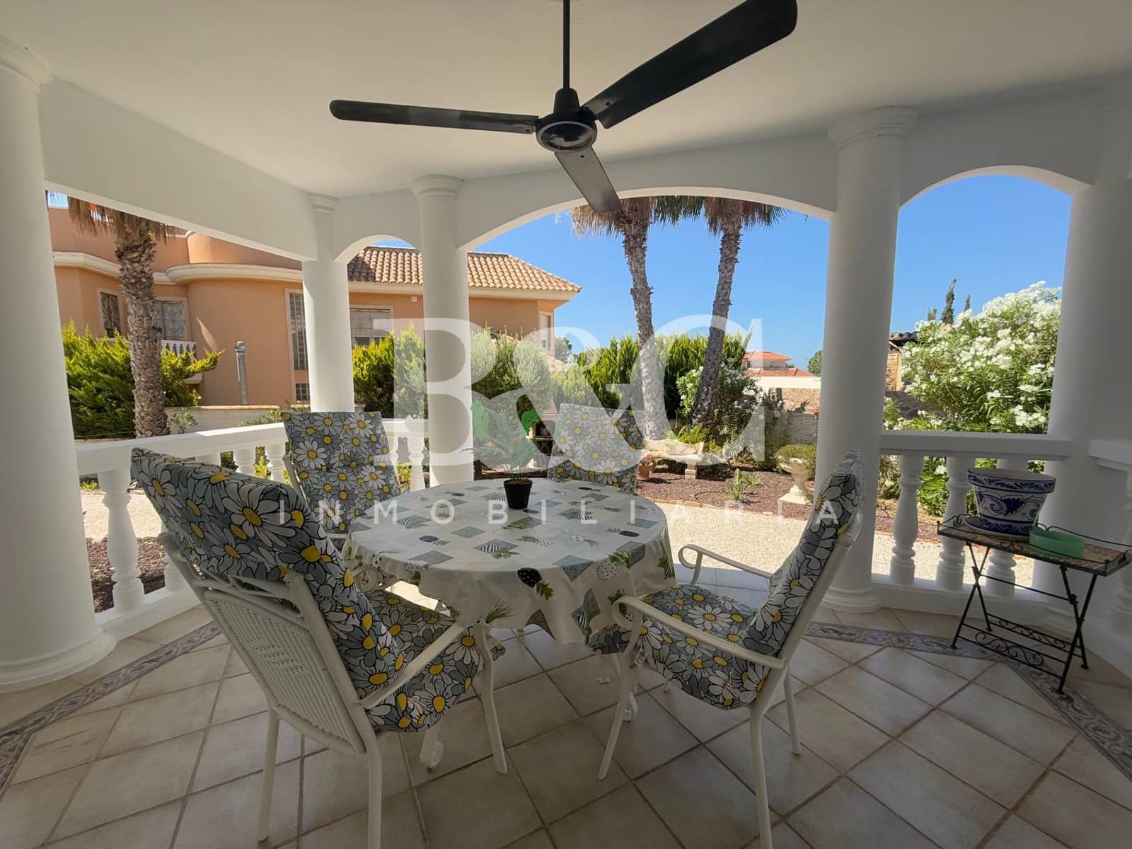 3 bedroom Villa for sale in Calabardina with pool - € 1,200,000 (Ref: 9509716)