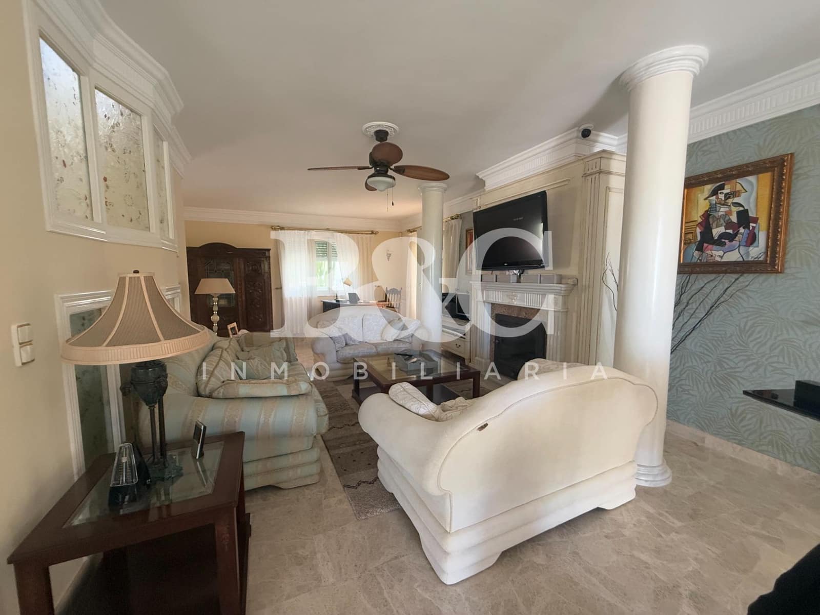 3 bedroom Villa for sale in Calabardina with pool - € 1,200,000 (Ref: 9509716)