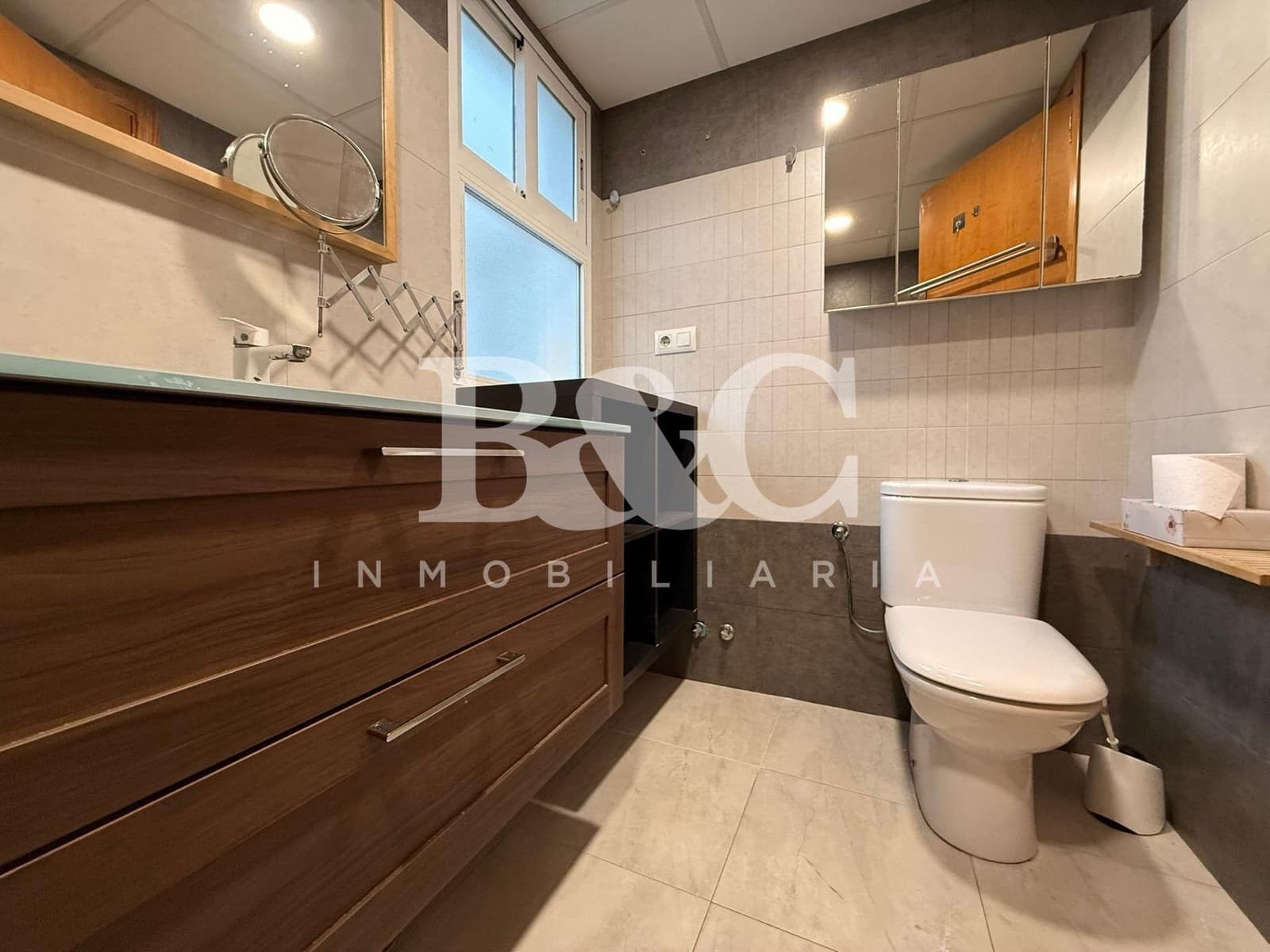 Apartamento de 2 habitaciones en Aguilas en venta - 135.000 € (Ref: 9519032)