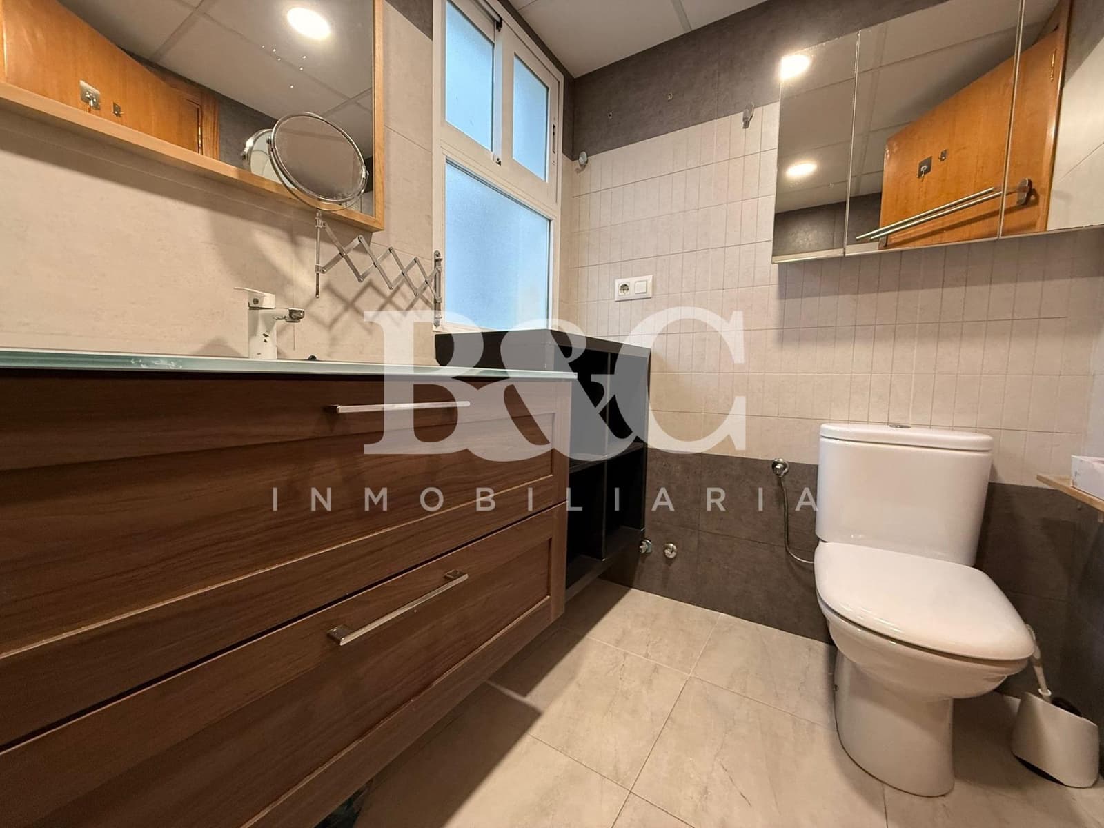 Apartamento de 2 habitaciones en Aguilas en venta - 135.000 € (Ref: 9519032)