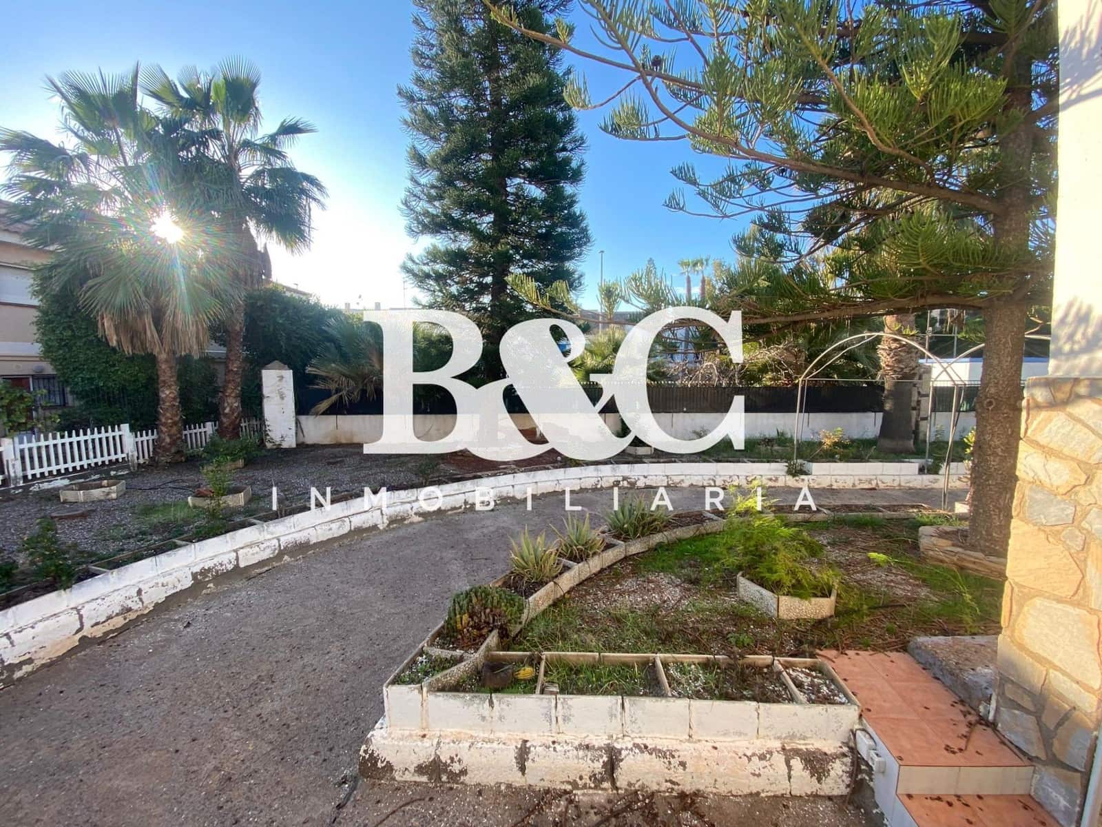 3 slaapkamer Villa te koop in Calabardina met garage - € 352.000 (Ref: 9527797)