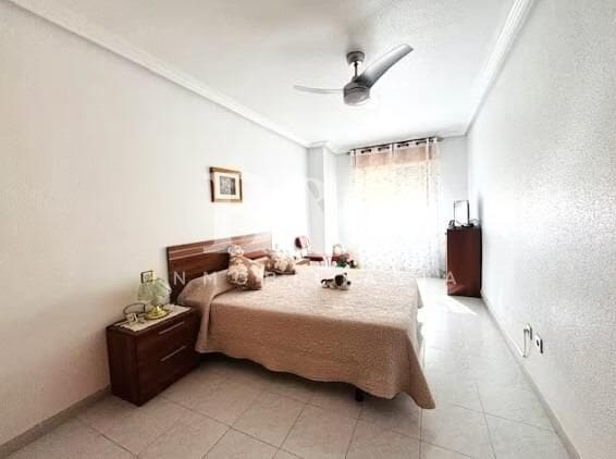 4 bedroom Flat for sale in Aguilas - € 149,500 (Ref: 9712069)