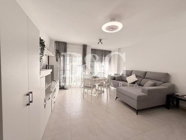 2 bedroom Apartment for sale in Aguilas with garage - € 165,000 (Ref: 9752132)