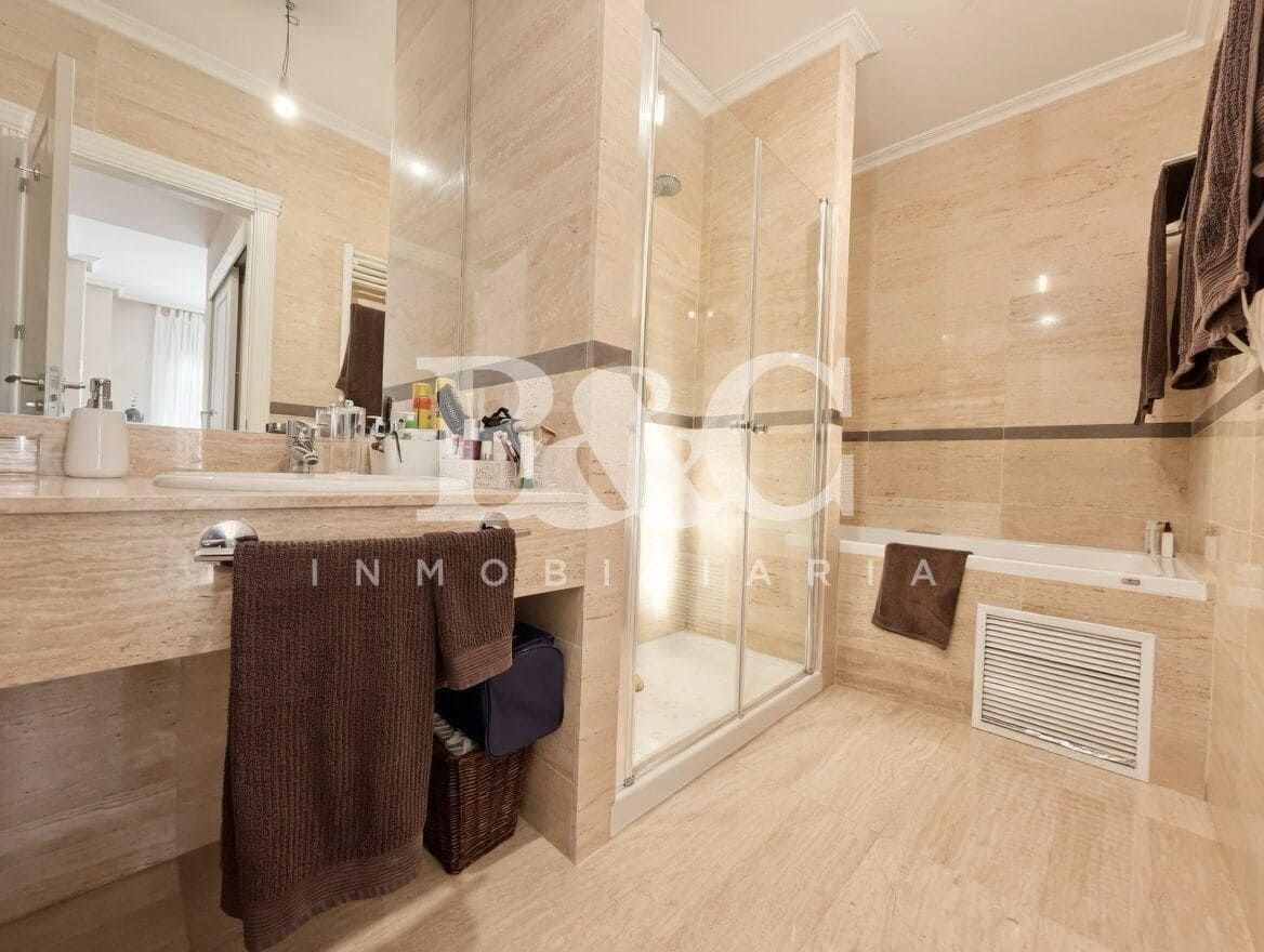 2 bedroom Apartment for sale in Aguilas with pool garage - € 405,000 (Ref: 9755813)