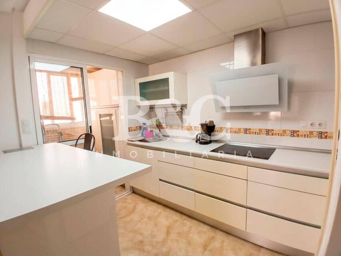 2 bedroom Penthouse for sale in Aguilas with pool garage - € 145,000 (Ref: 9762070)