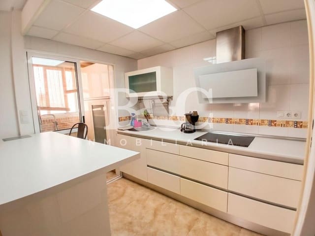 2 quarto Penthouse para venda em Aguilas com piscina garagem - 145 000 € (Ref: 9762070)