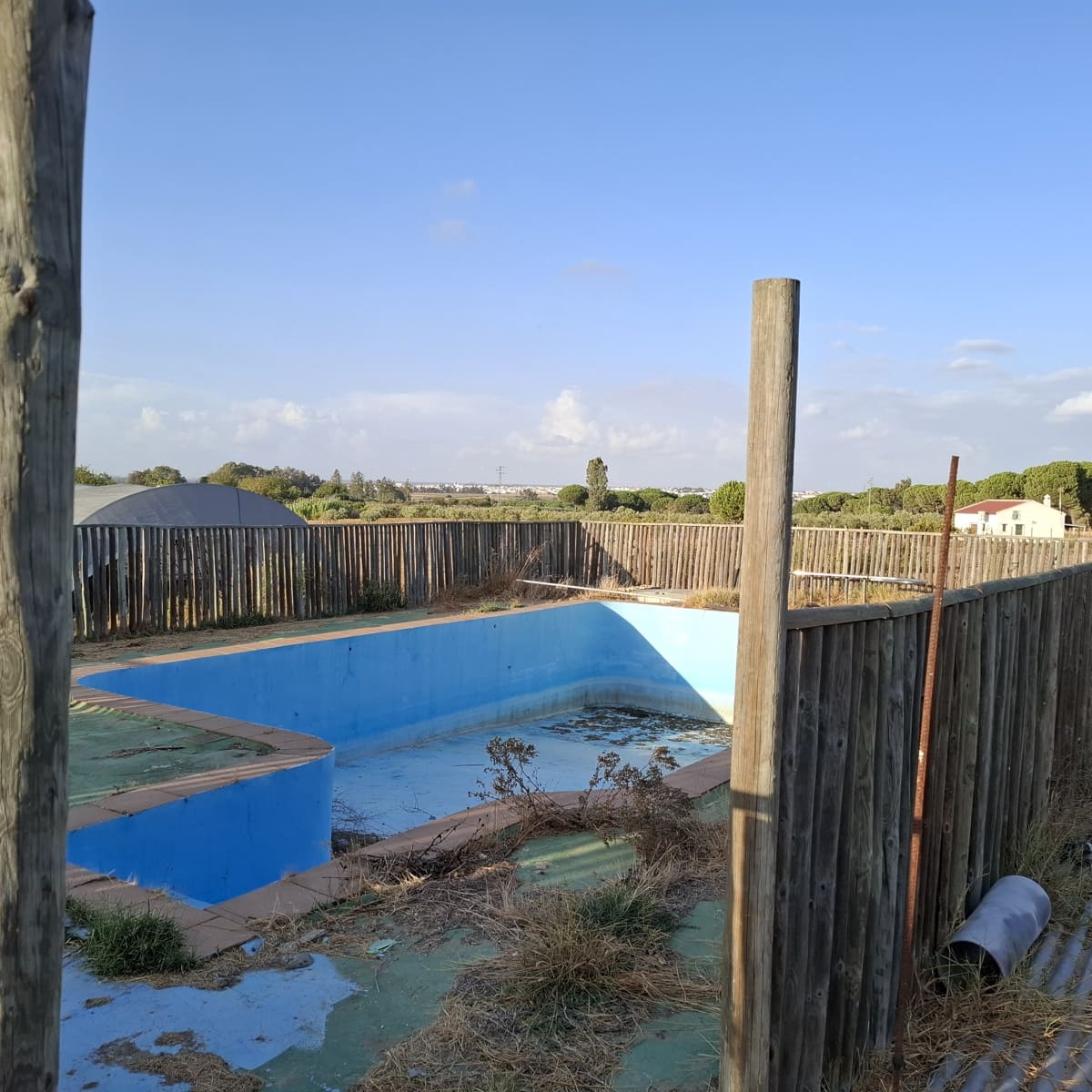 3 bedroom Finca/Country House for sale in Almonte with pool garage - € 165,000 (Ref: 10157604)