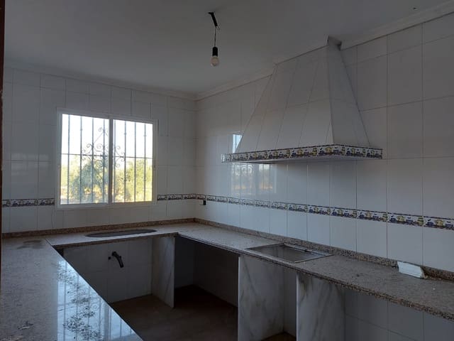 2 slaapkamer Finca/Landhuis te koop in Almonte met garage - € 170.000 (Ref: 8152825)