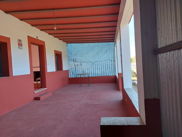 2 bedroom Finca/Country House for sale in Almonte with garage - € 46,000 (Ref: 8152911)