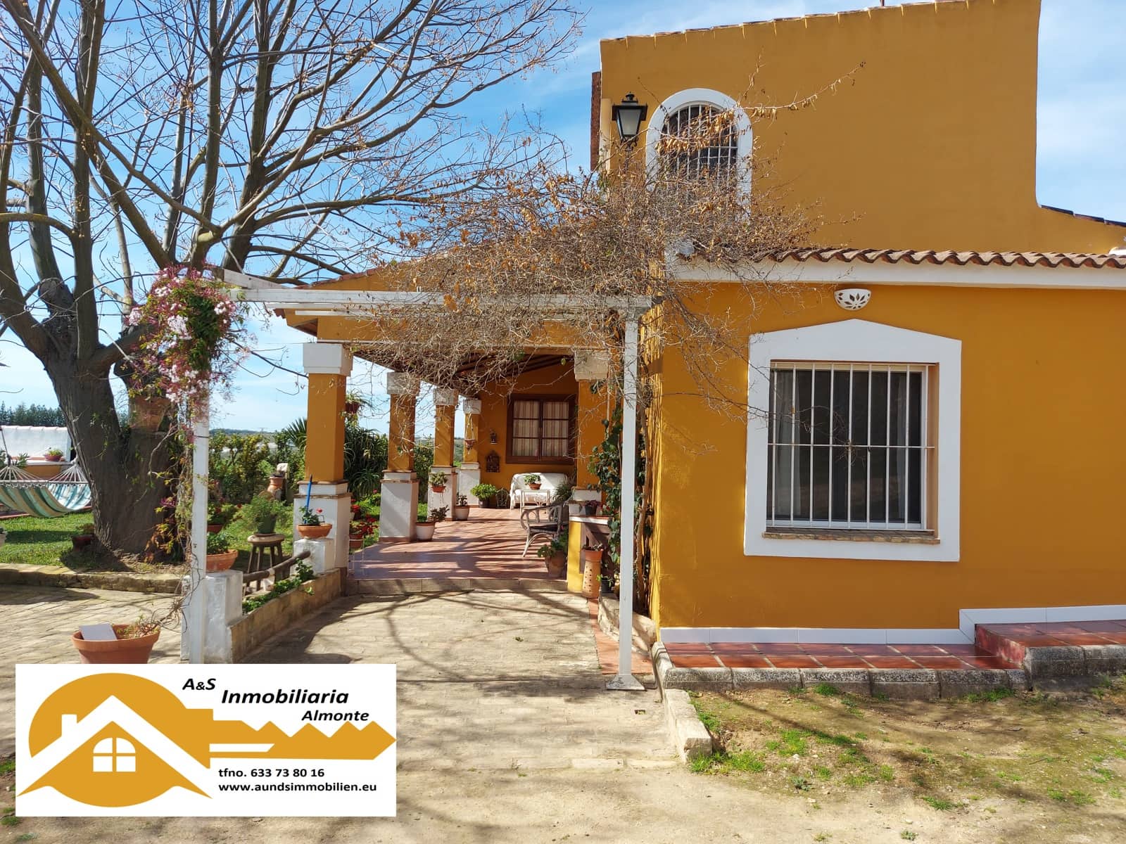 3 quarto Quinta/Casa Rural para venda em Rociana del Condado com piscina garagem - 210 000 € (Ref: 8171766)