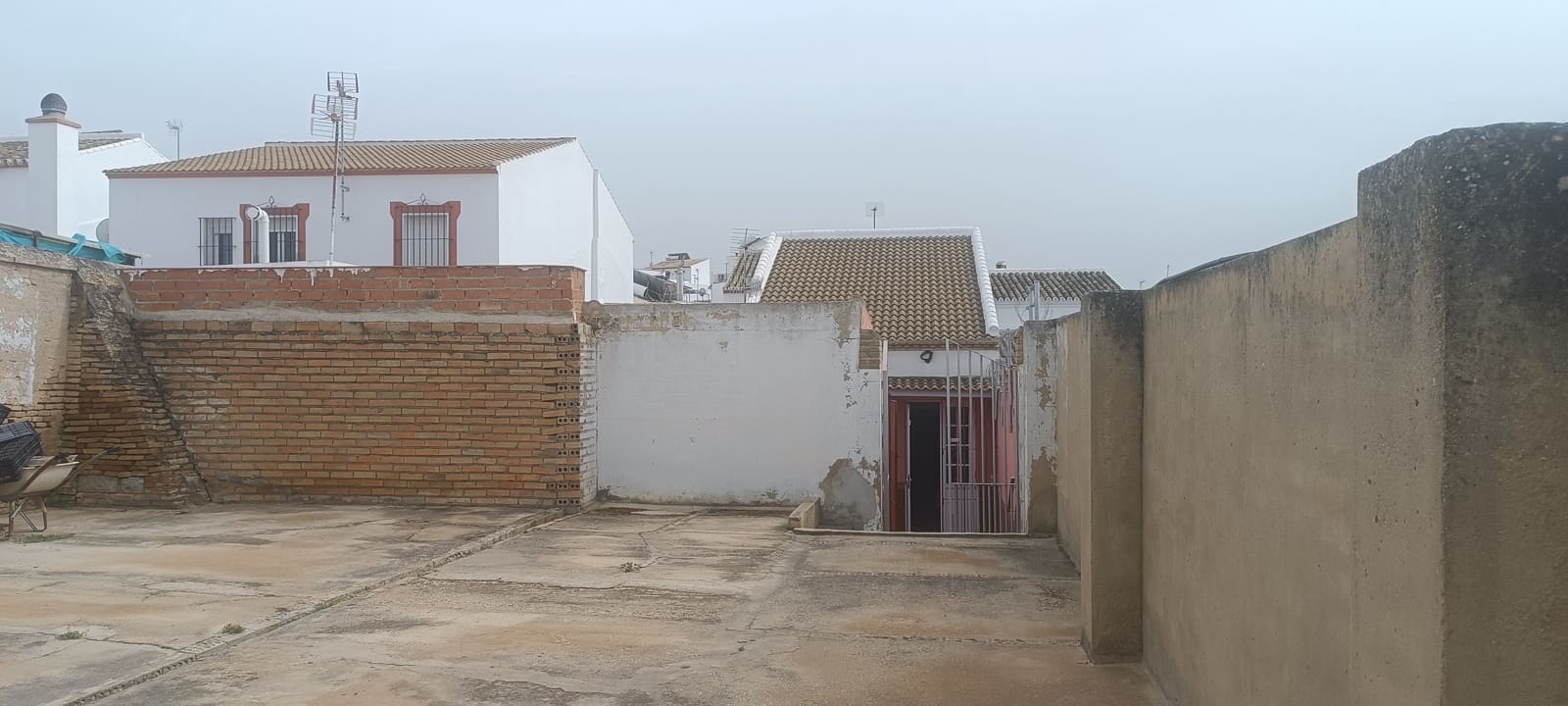 2 bedroom Townhouse for sale in Villalba de los Alcores - € 96,000 (Ref: 8177578)