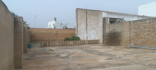 2 bedroom Townhouse for sale in Villalba de los Alcores - € 96,000 (Ref: 8177578)