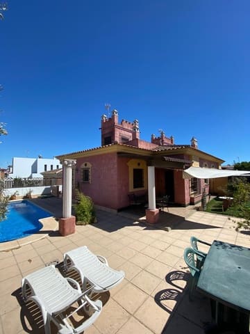 4 soveværelse Villa til salg i Matalascañas, Almonte med swimmingpool garage - € 530.000 (Ref: 8487832)