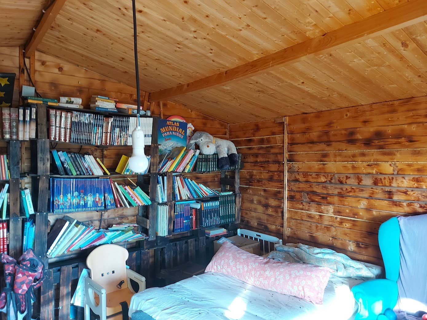 5 slaapkamer Finca/Landhuis te koop in Almonte met garage - € 135.000 (Ref: 8556599)