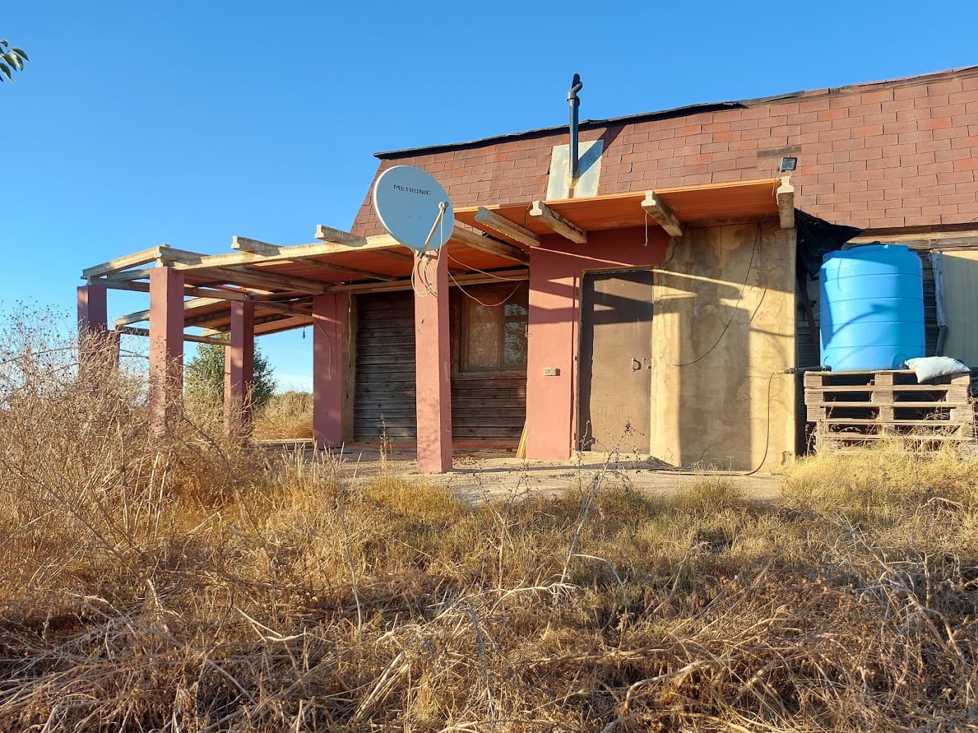 5 slaapkamer Finca/Landhuis te koop in Almonte met garage - € 135.000 (Ref: 8556599)