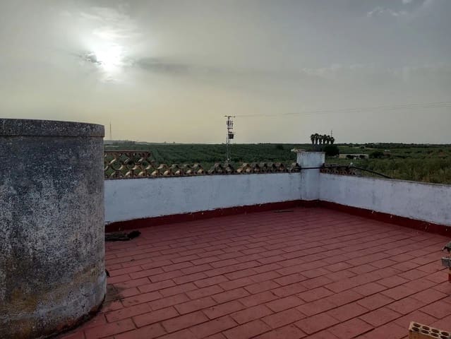 Finca/Herregård til salgs i Almonte med garasje - € 325 000 (Ref: 8603301)