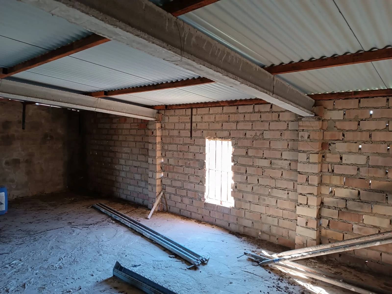 3 soveværelse Finca/Landehus til salg i Rociana del Condado med garage - € 40.000 (Ref: 8603407)