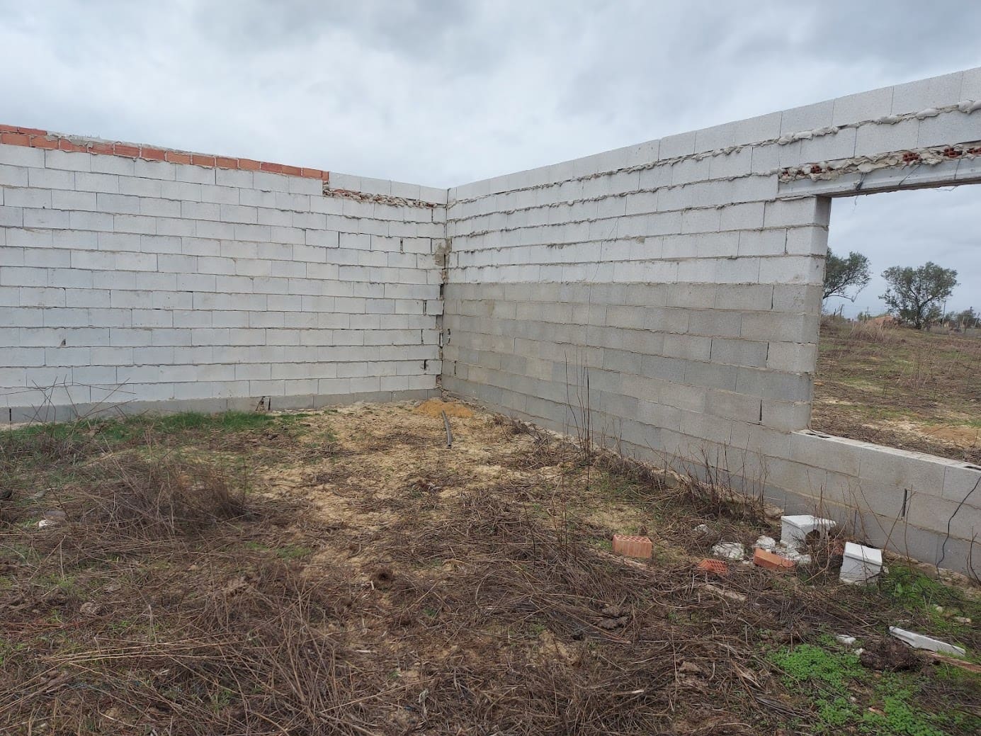 Finca/Herregård til salgs i Almonte med garasje - € 25 000 (Ref: 8604735)