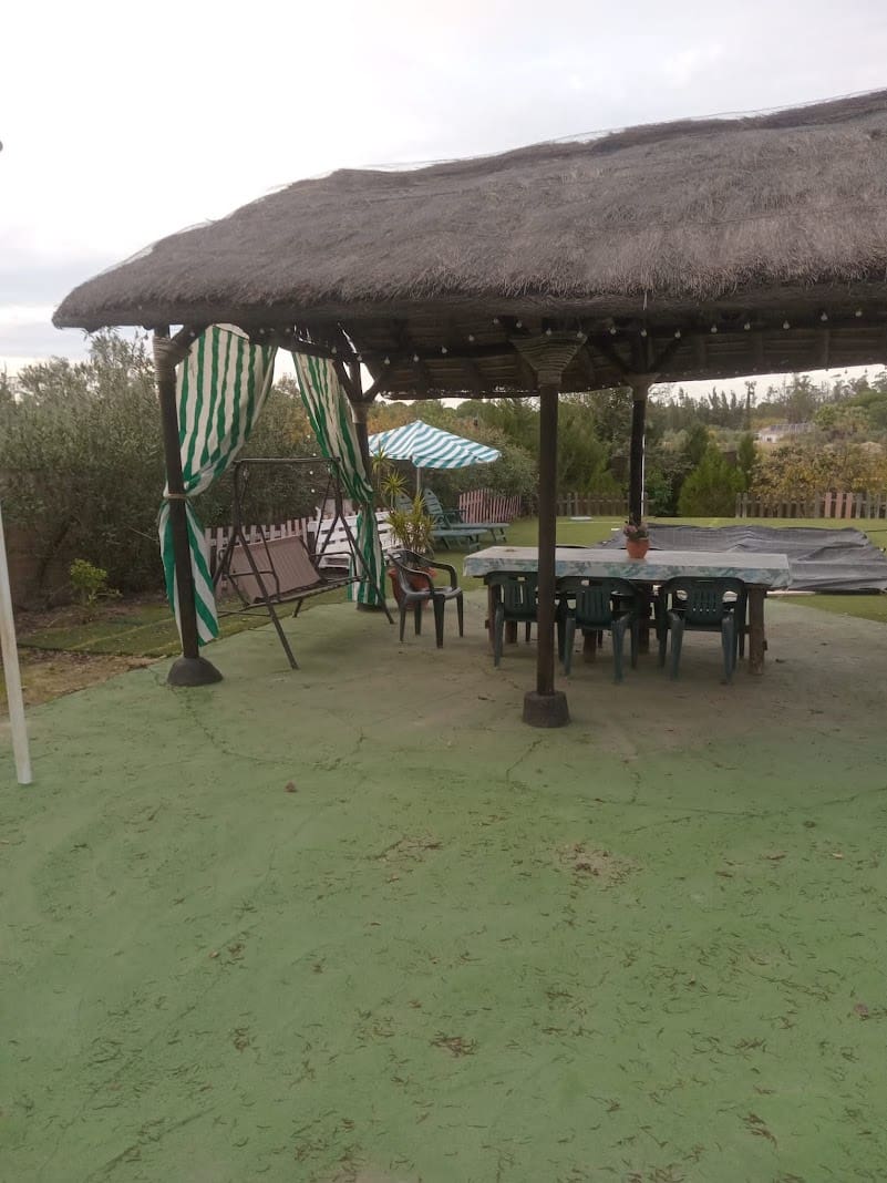 3 soveværelse Finca/Landehus til salg i Almonte med swimmingpool garage - € 156.000 (Ref: 8778104)