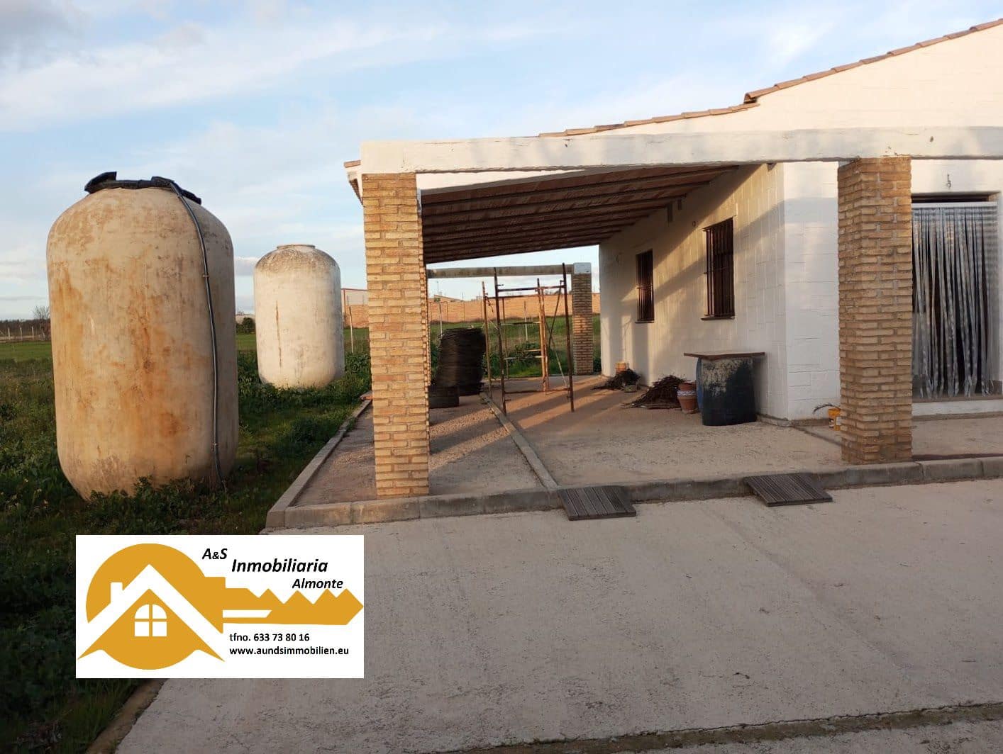 2 soveværelse Finca/Landehus til salg i Almonte med garage - € 135.000 (Ref: 8975810)