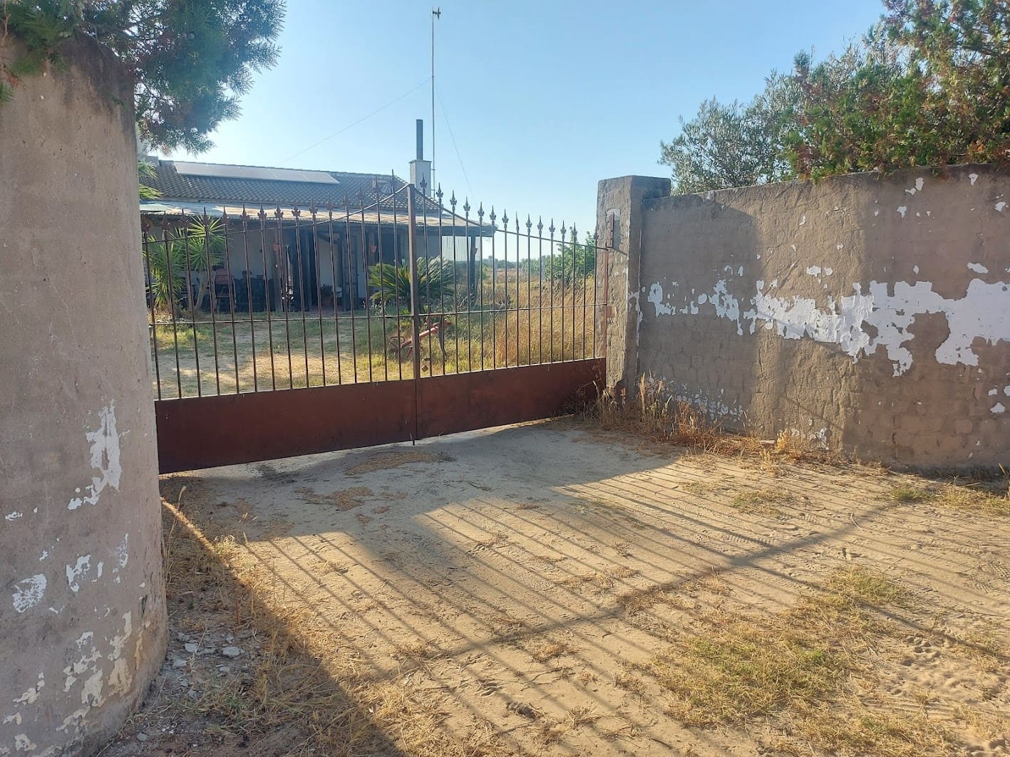 3 bedroom Finca/Country House for sale in Almonte with garage - € 85,000 (Ref: 9169390)